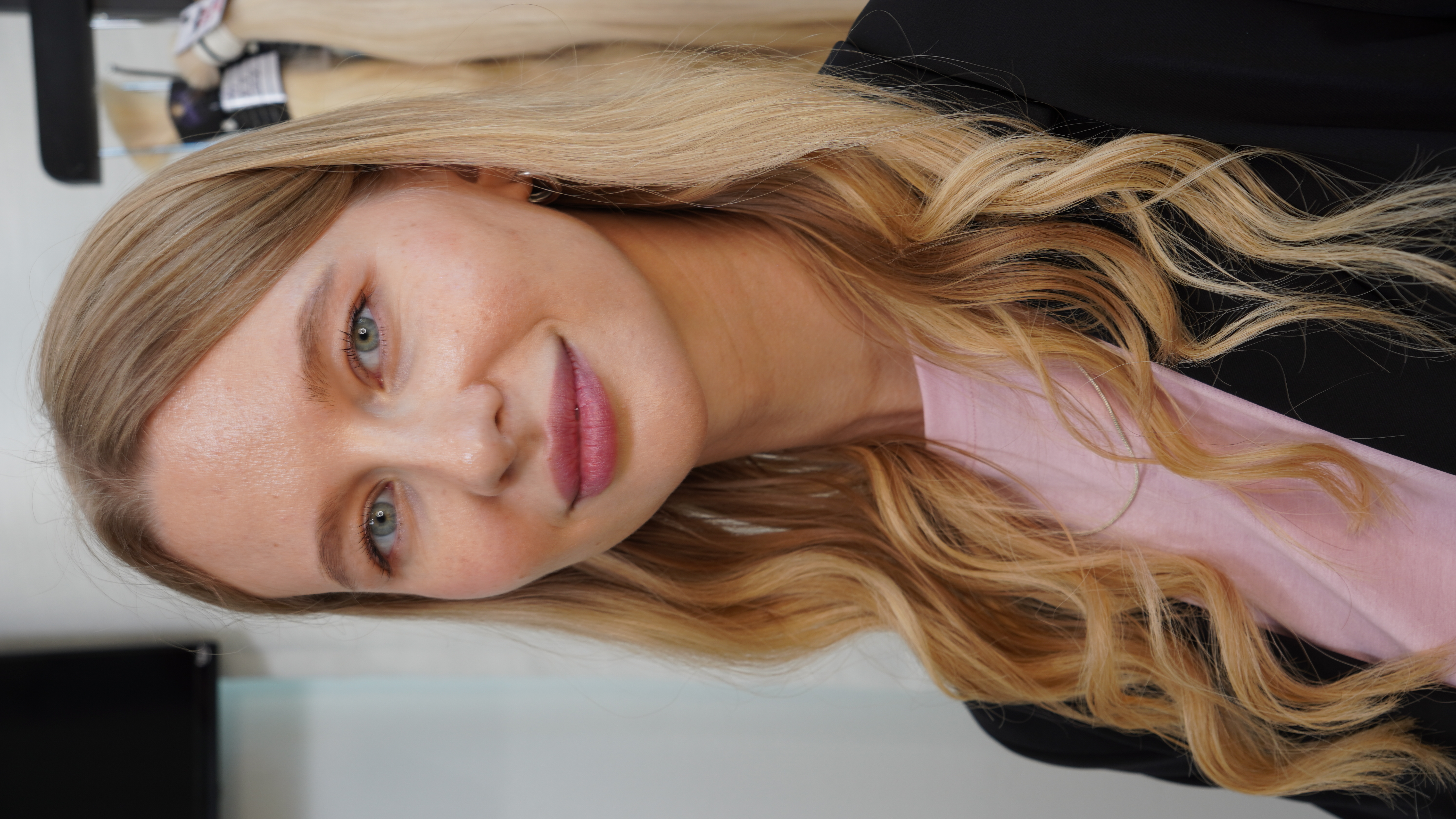 Invisible Hair Extensions Premium Result